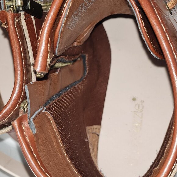 Day Trippin' Flat Booties - Picture 5 of 10